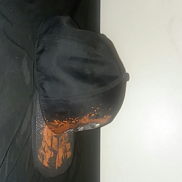 Hat - Picture 2 of 3